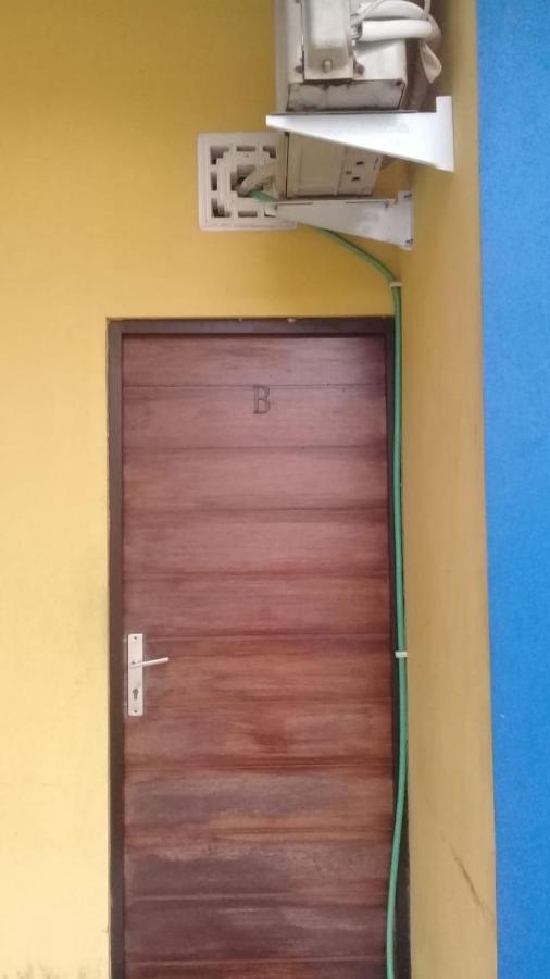 Hotel Kost Backpacker Sidoarjo Esterno foto