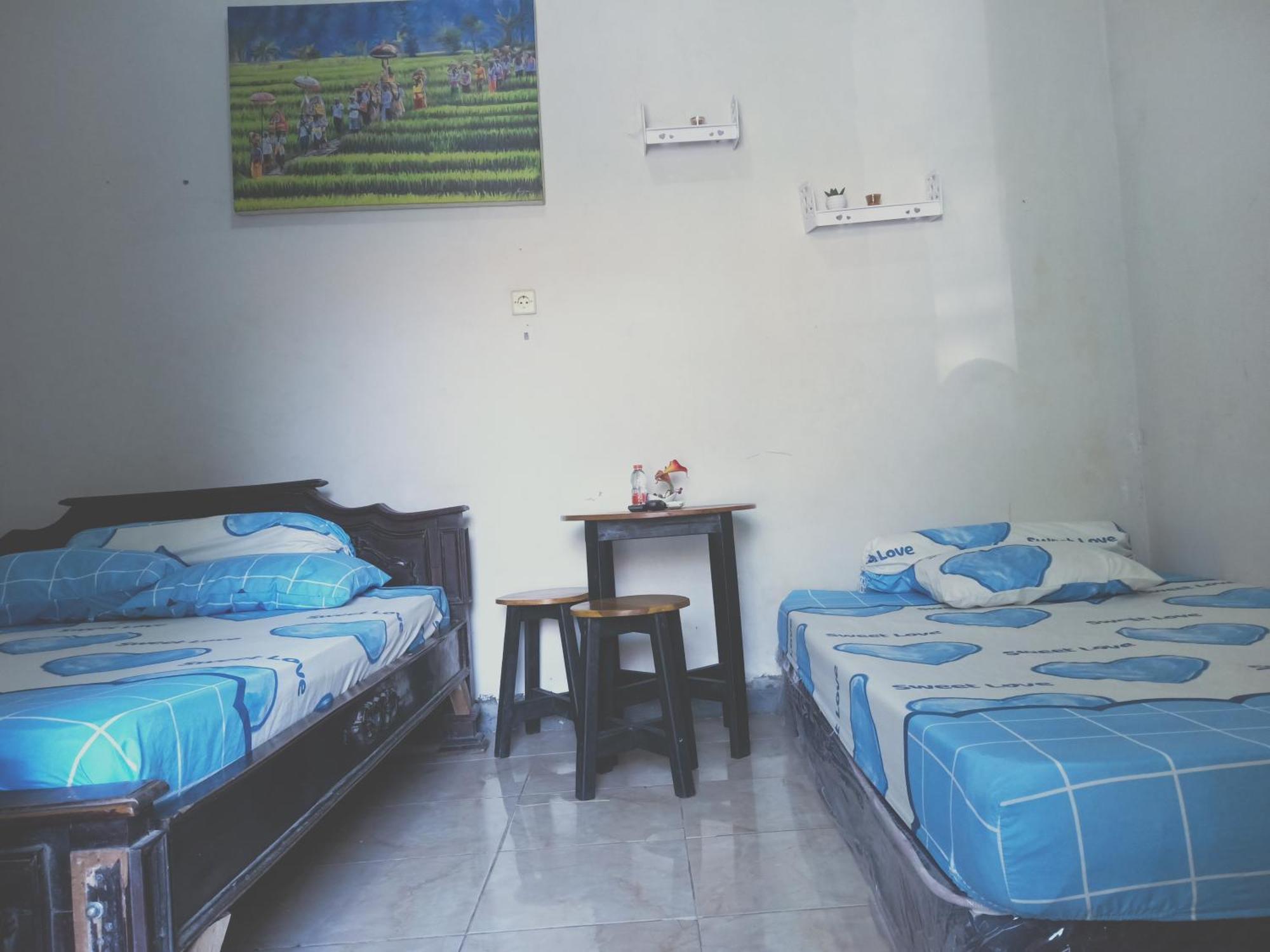 Hotel Kost Backpacker Sidoarjo Esterno foto