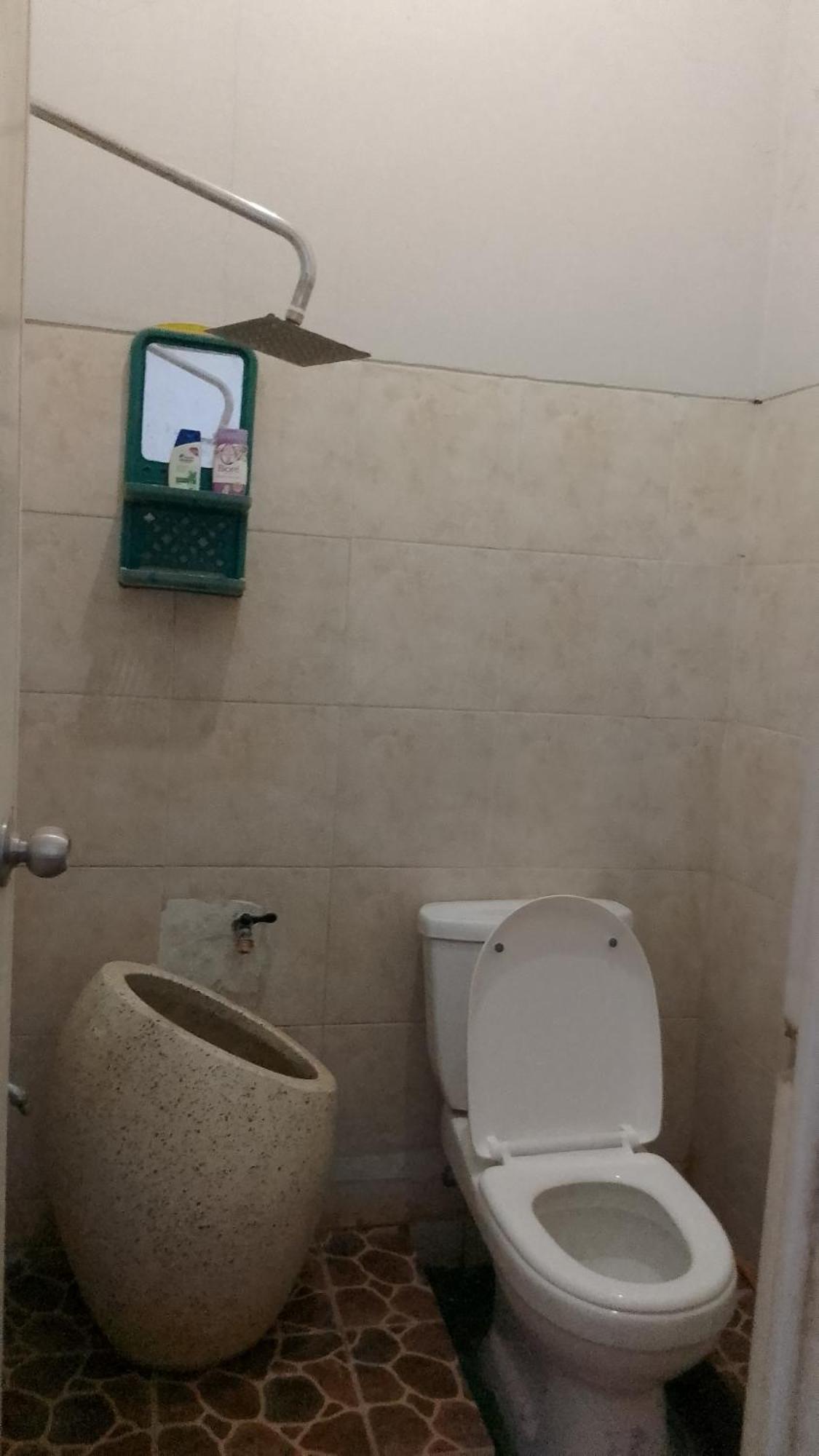 Hotel Kost Backpacker Sidoarjo Esterno foto